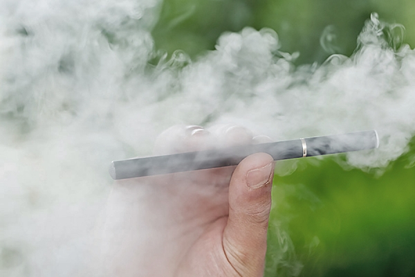 Researcher investigates safety of vaping ingredients